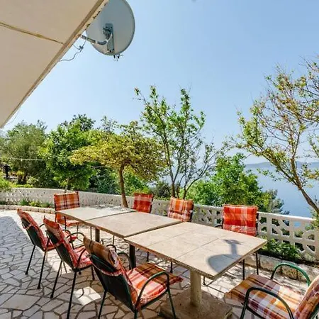 Apartmán Kosa - Two Bedroom With Terrace And Sea View A1 Prizemlje Brela