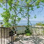 Apartment Kosa - Two Bedroom With Terrace And Sea View A1 Prizemlje