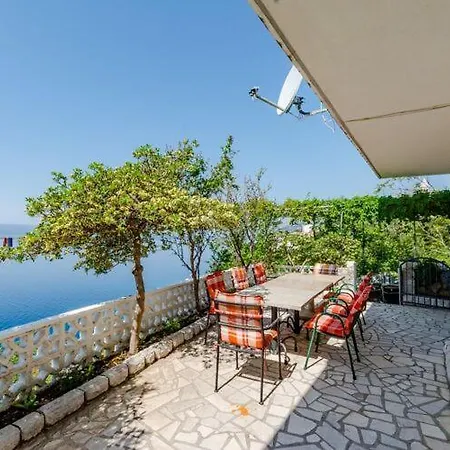 Apartment Kosa - Two Bedroom With Terrace And Sea View A1 Prizemlje Brela